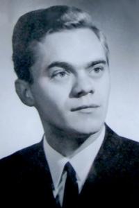 Profile picture for user Balázs József