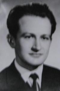 Profile picture for user Kampfl József