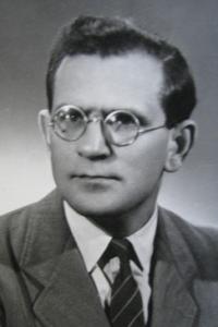 Profile picture for user Kozák Lajos